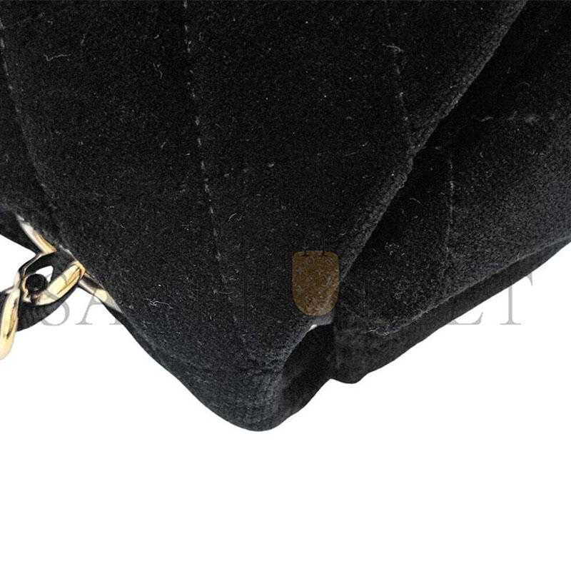 Ch**el velvet new mini crossbody bag (20*12*6.5cm)